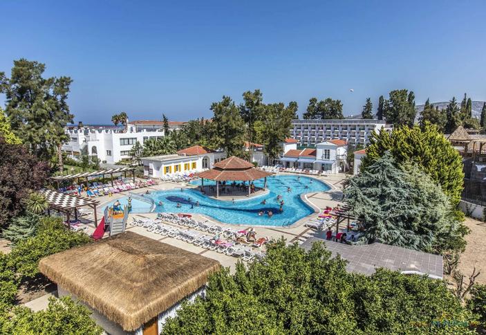 Atlantique Holiday Club & Aquapark