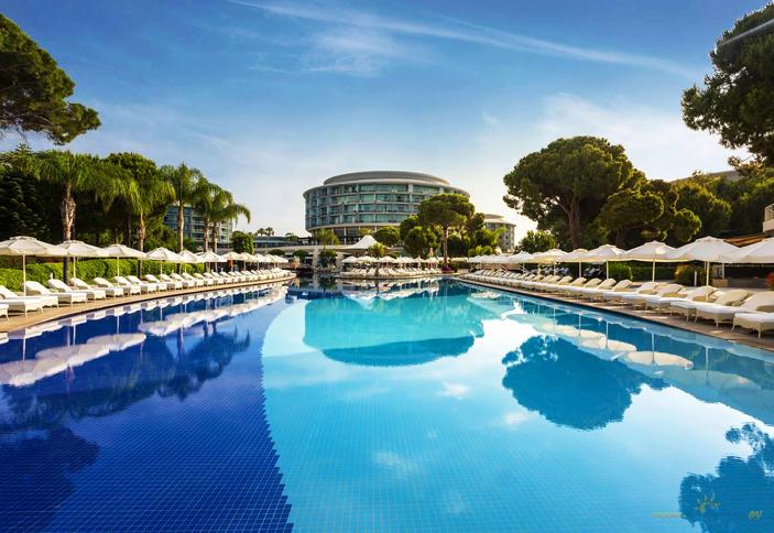 Calista Luxury Resort