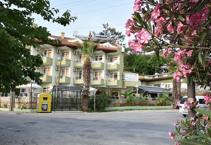 Anerissa Hotel