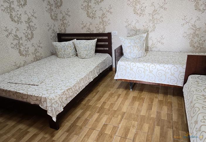 Семейный четырехместный