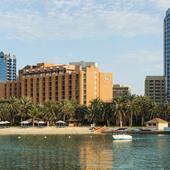фото Sheraton Abu Dhabi Hotel & Resort, Абу-Даби (Эмират Абу-Даби)