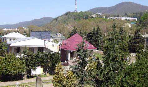 Вид из окна номера гостиницы Gemchsugina, г. Сочи, Лазаревский район, п. Лазаревское
