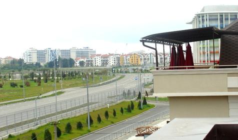 Вид с балкона на Олимпийский парк. Хостел Домория, г. Сочи, Адлерский р-н
