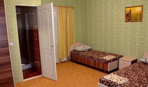 Семейный 1. Мини-отель Фрегат, Крым, с. Поповка