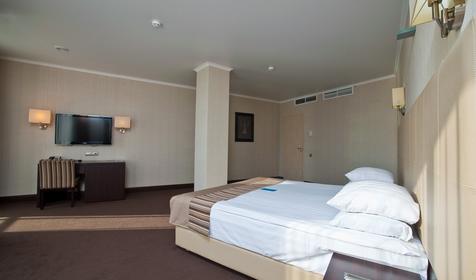 Люкс двухместный двухкомнатный, корпус №3. SPA Hotel & Wellness Приморье Grand Resort Hotel , г. Геленджик