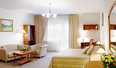 Voznesensky Hotel