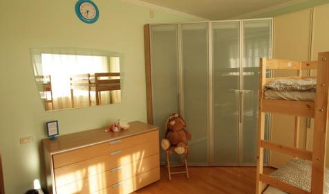Like Hostel