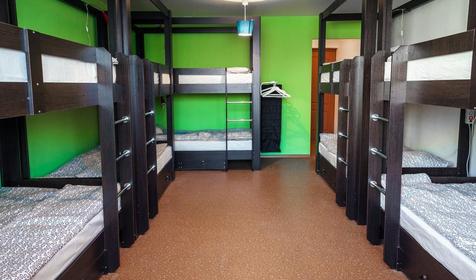 Like Hostel