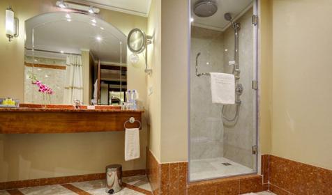 Marriott Royal Aurora