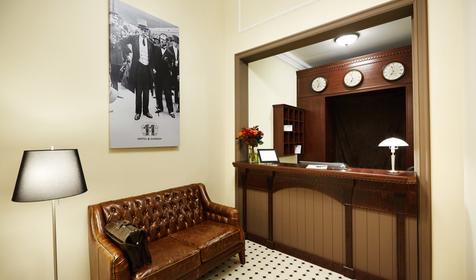 11 Hotel & Garden