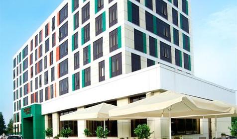 SKYPORT Hotel