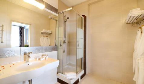 SKYPORT Hotel