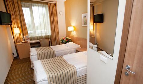SKYPORT Hotel