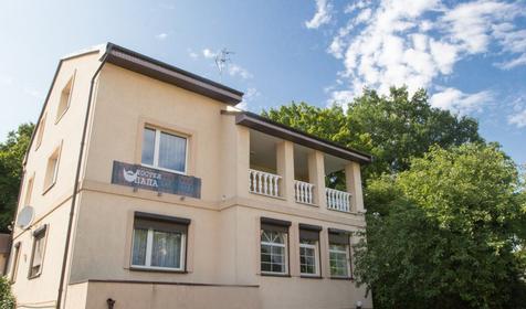 Hostel Papa House