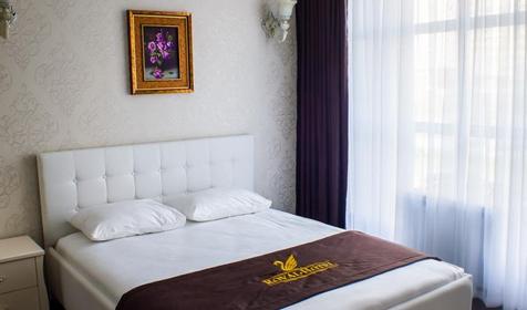 Royal Hotel