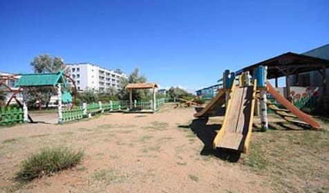 Детская площадка. Санаторий Северное Сияние, Республика Крым, г. Саки