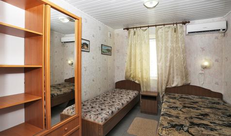 Коттедж Уютный уголок, пгт. Орджоникидзе, г. Феодосия