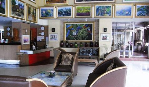 Naris Art Hotel