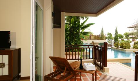 Lagoon rooms