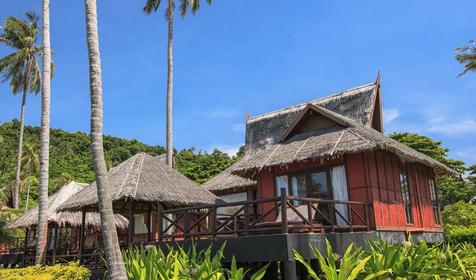 Отель Phi Phi Island Village Beach Resort, острова Пхи Пхи, Таиланд