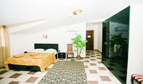 Люкс junior suite DBL (M)-мансарда