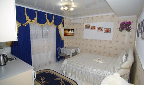 Трехместный