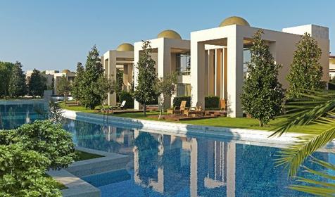 Pool & garden villa
