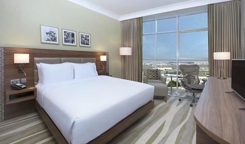 Отель Hilton Garden Inn Dubai Al Muraqabat, Дубай, ОАЭ
