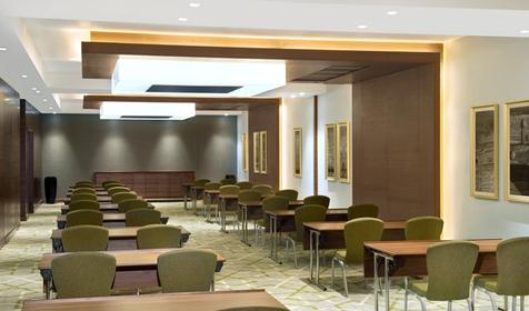 Отель Hilton Garden Inn Dubai Al Muraqabat, Дубай, ОАЭ