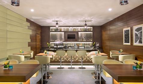 Отель Hilton Garden Inn Dubai Al Muraqabat, Дубай, ОАЭ