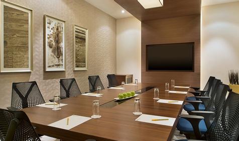 Hilton Garden Inn Dubai Al Mina, ОАЭ, Дубай