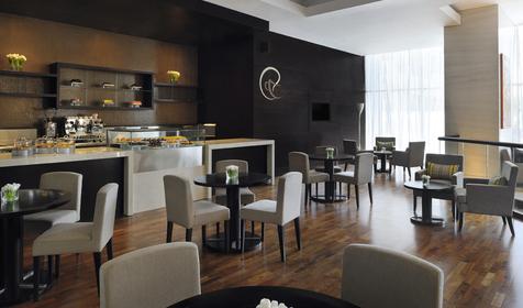 Отель Movenpick Hotel Jumeirah Lakes Towers, ОАЭ, Дубай