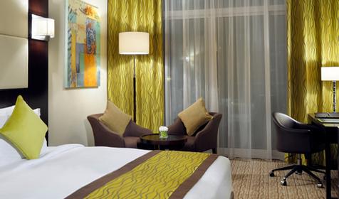 Отель Movenpick Hotel Jumeirah Lakes Towers, ОАЭ, Дубай