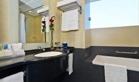 Отель Rose Rayhaan by Rotana, Дубай, ОАЭ
