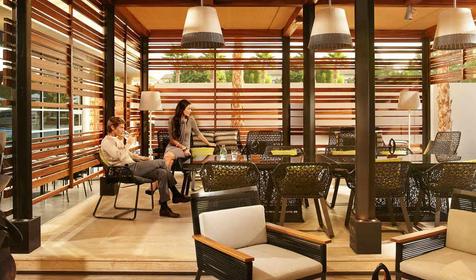 Отель Jumeirah Creekside, Дубай