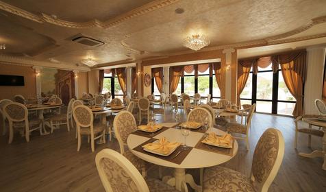 Ресторан. Отель Leo Palace, Крым, Черноморское