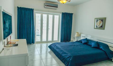 Sharjah Carlton