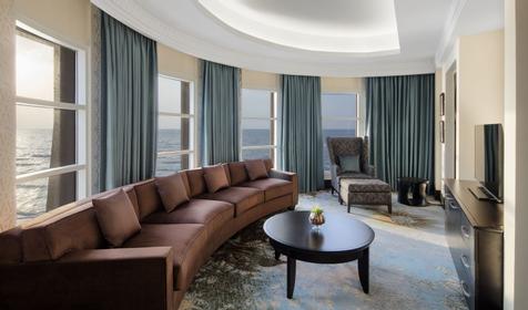 Курортный отель Sheraton Sharjah Beach, ОАЭ, Шарджа
