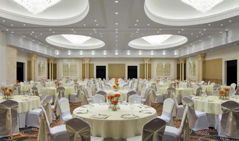 Курортный отель Sheraton Sharjah Beach, ОАЭ, Шарджа
