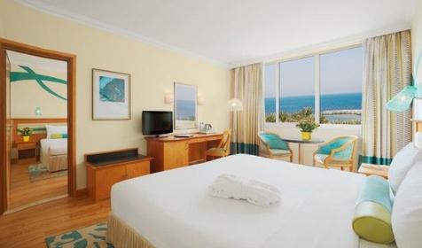 Отель Coral Beach Resort Sharjah