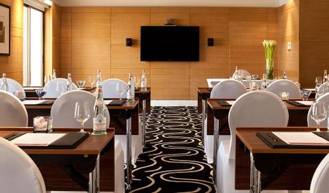 Ramada Plaza Jumeirah Beach Residence, Дубай, Джумейра, ОАЭ