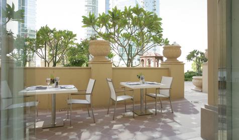 Отель Hawthorn Suites, ОАЭ, Дубай, Джумейра