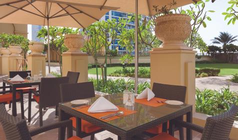 Отель Hawthorn Suites, ОАЭ, Дубай, Джумейра