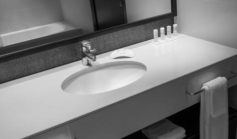 Отель Le Meridien Mina Seyahi Beach Resort & Marina, Джумейра, Дубай, ОАЭ