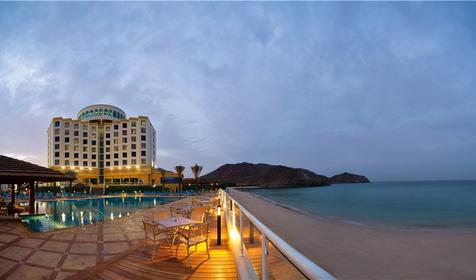 ОАЭ, Фуджейра, Oceanic Khorfakkan Resort & Spa