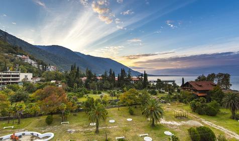 Sunrise Garden Hotel (Санрайз Гарден отель), Гагра, Абхазия