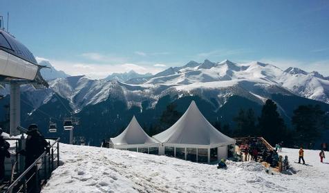 Отдых на горнолыжных курортах России