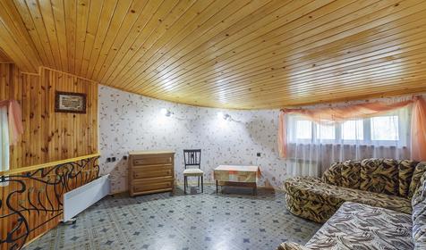 У Графского парка