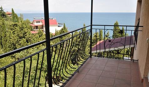 Люкс двухуровневый трехместный, корпус 1, отель "Ай-Тодор", Крым, Алушта