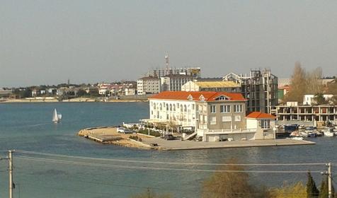 В доме у греческой хоры